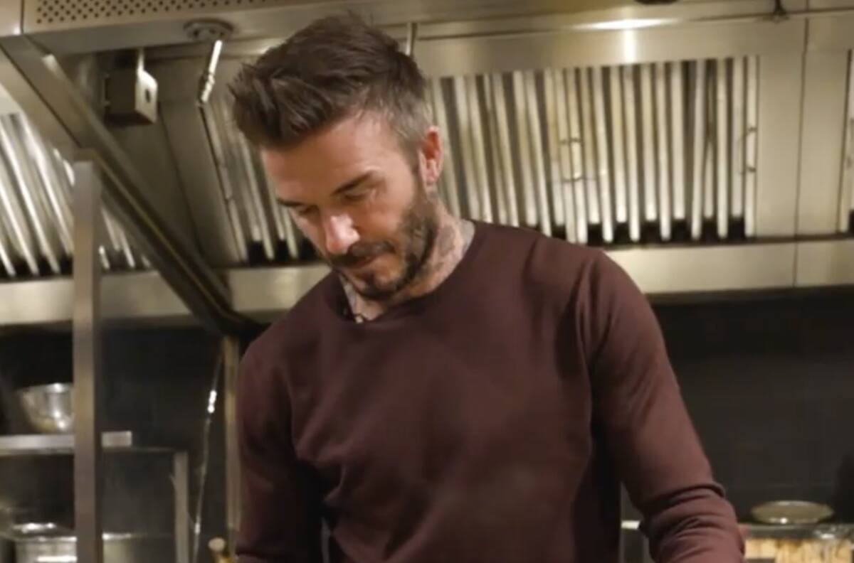 David Beckham muestra su oculto secreto en la cocina
