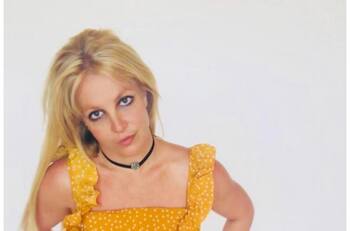 Britney Spears escribe mensaje en español y desconcierta a fans