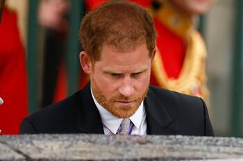 Harry salió raudo rumbo al aeropuerto para regresar a California