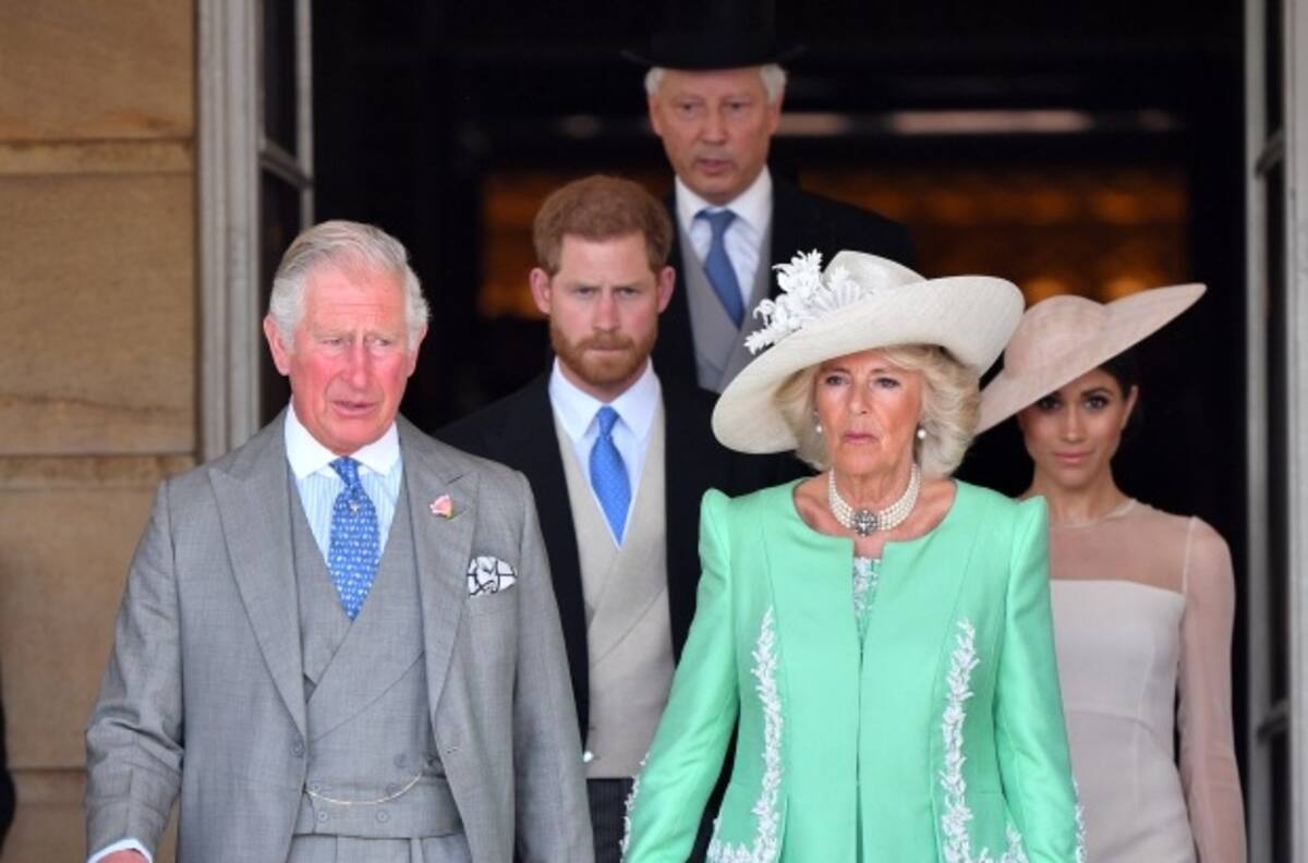 Príncipe Harry califica a la reina Camila como una "villana peligrosa"