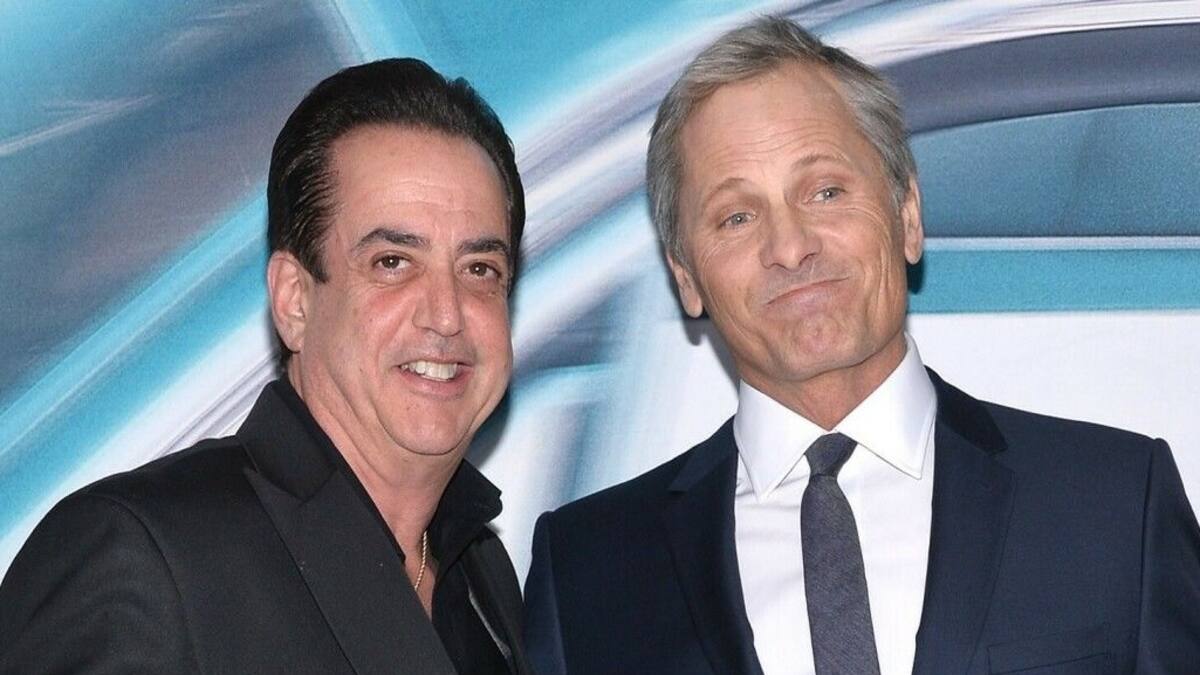 Encuentran sin vida a actor de 'Los Soprano' y 'Green Book'; la policía maneja una brutal teoría