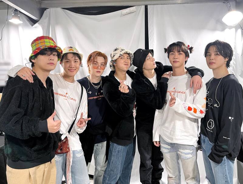 Cristian Castro asiste al concierto de BTS - Créditos: Twitter