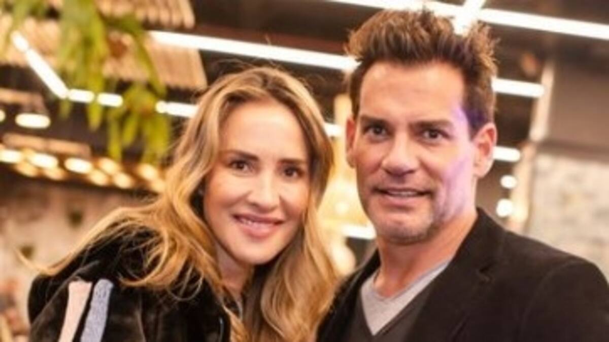 Cristián de la Fuente deja mensaje incógnito sobre encuentro con Angélica Castro