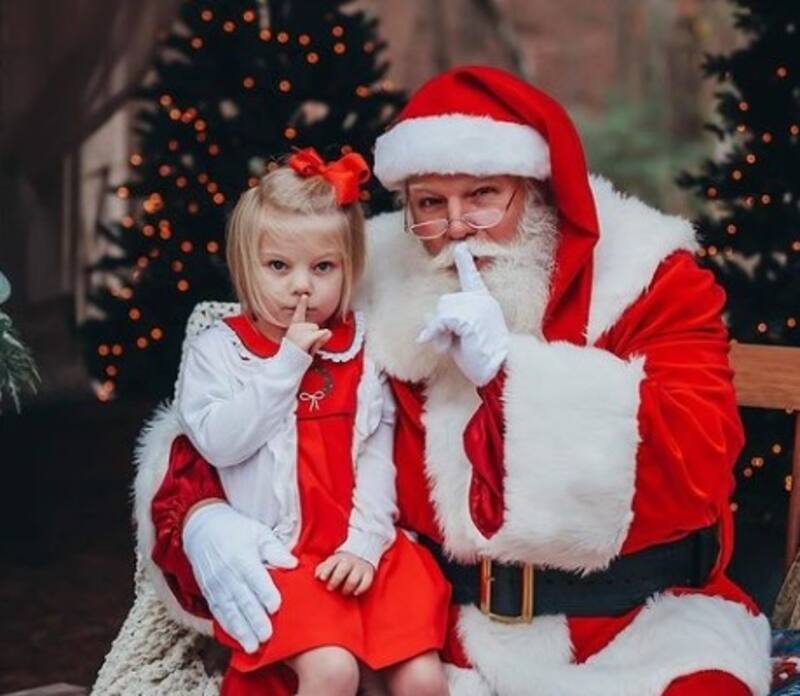 Cuándo y cómo los padres deben contar la verdad de Santa Claus - Créditos: Instagram