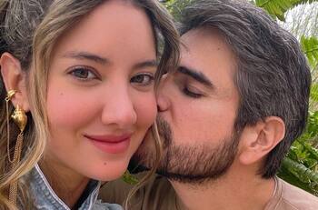 Daniella Álvarez confiesa la razón por la que estaba asustada de viajar con Daniel Arenas