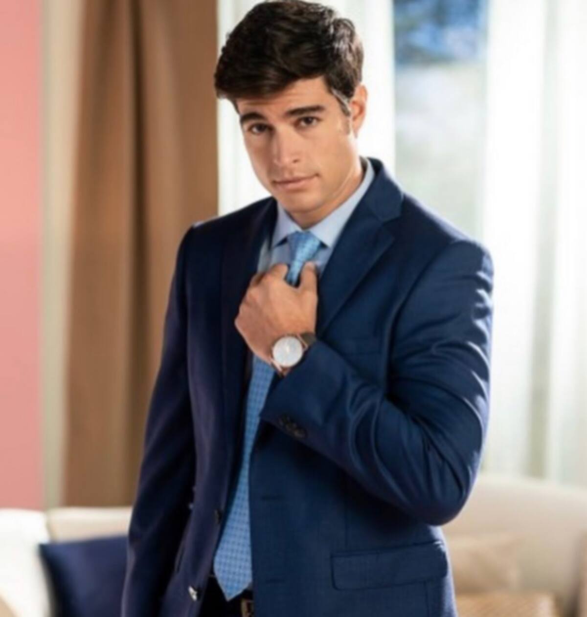 Danilo Carrera revela por qué esconde a su novia - Créditos: Instagram