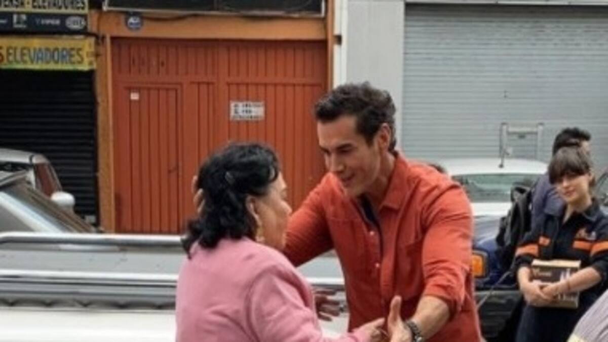 David Zepeda revela cómo fueron las proféticas escenas que grabó con Carmen Salinas antes de morir