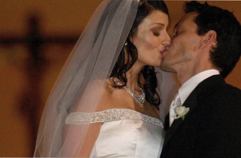 Dayanara Torres se emocionó mucho al escuchar una canción que sonó en su boda con Marc Anthony - Créditos: Twitter