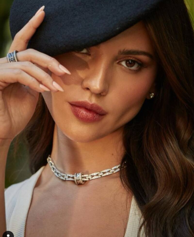 De nuevo la actriz es la sensación en redes sociales tras publicar una foto donde muestra su belleza natural desde la cama - Créditos: Instagram