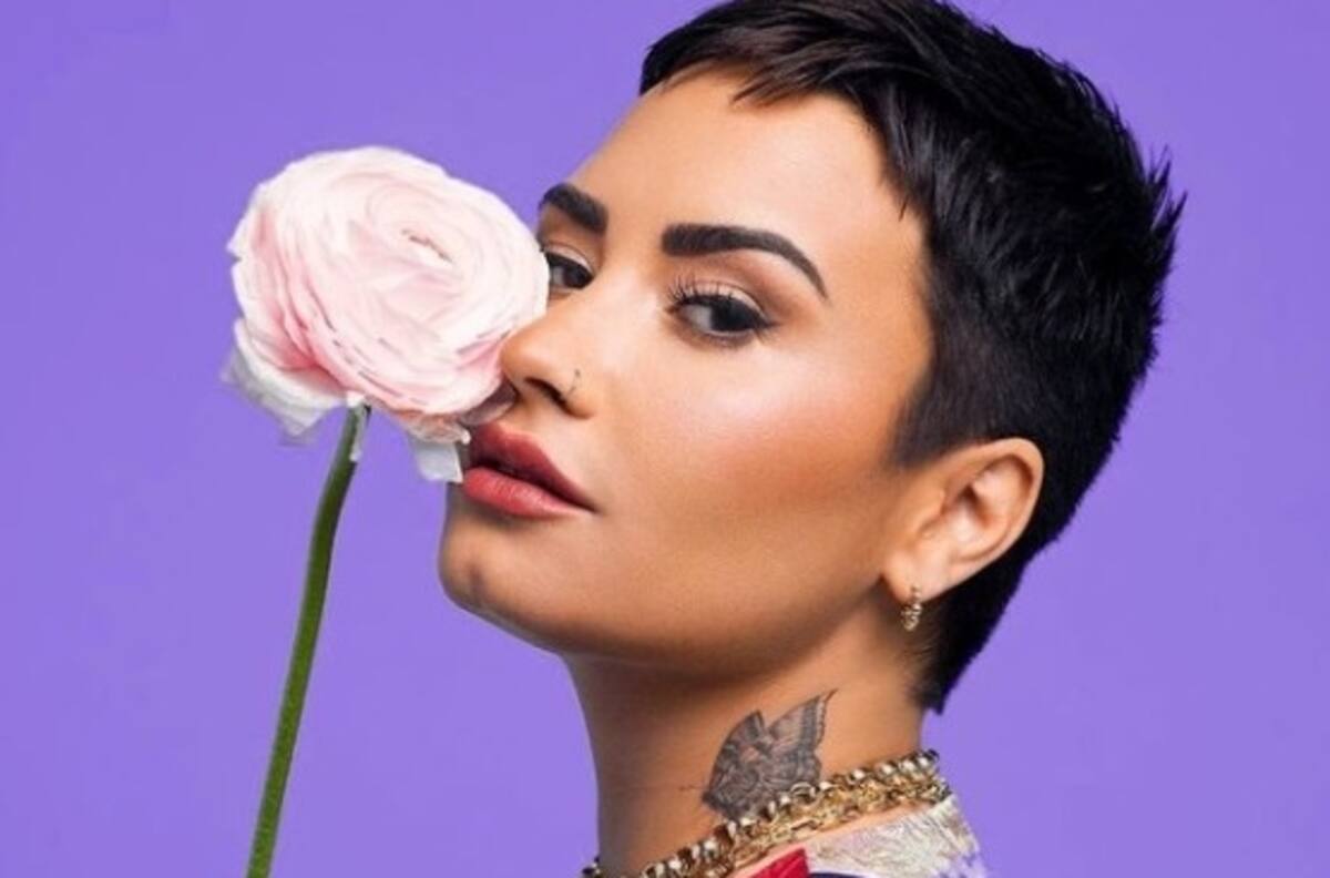 Tras salir de rehabilitación, Demi Lovato es fotografiada en extrañas condiciones físicas
