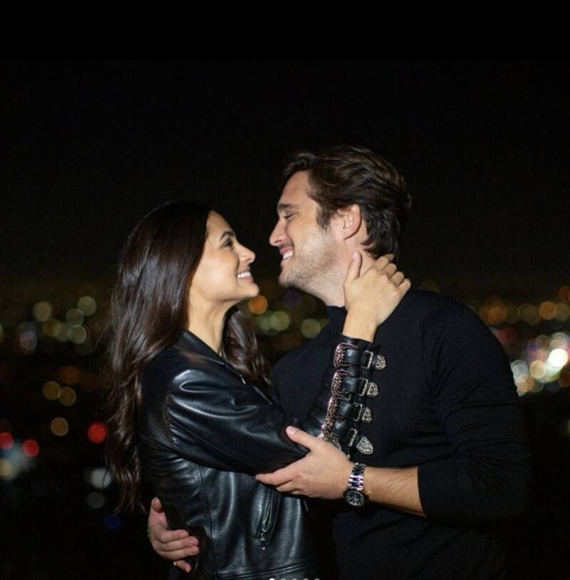 Diego Boneta celebra su cumpleaños muy enamorado. - Créditos: Instagram: @rennotni