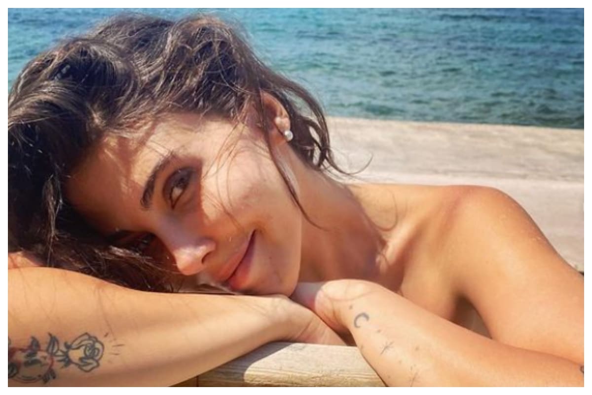 Dilara Aksüyek y el futbolista Enver Cenk Şahin se llevan casi 7 años de diferencia. La actriz había estado de novia con Onur Bay, un actor 9 años menor.