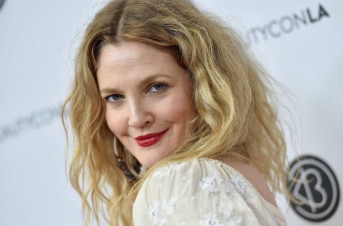 Drew Barrymore relata la difícil situación que atravesó cuando era muy pequeña
