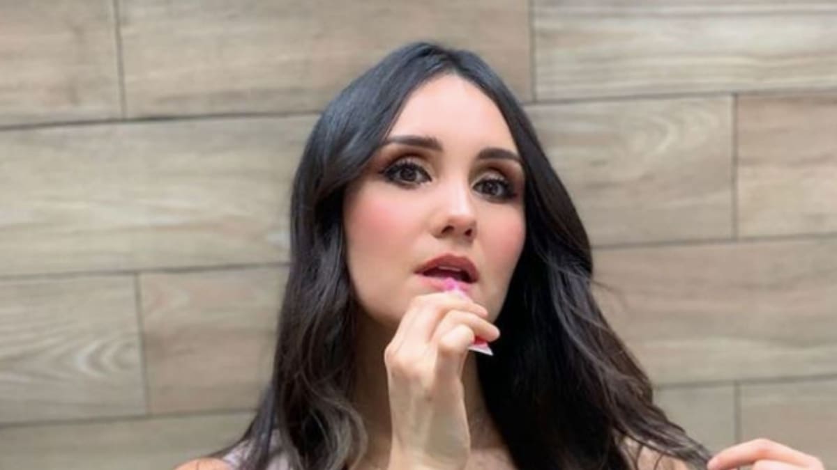Dulce María habla sobre la criticada interpretación de Ninel Conde a canción de RBD