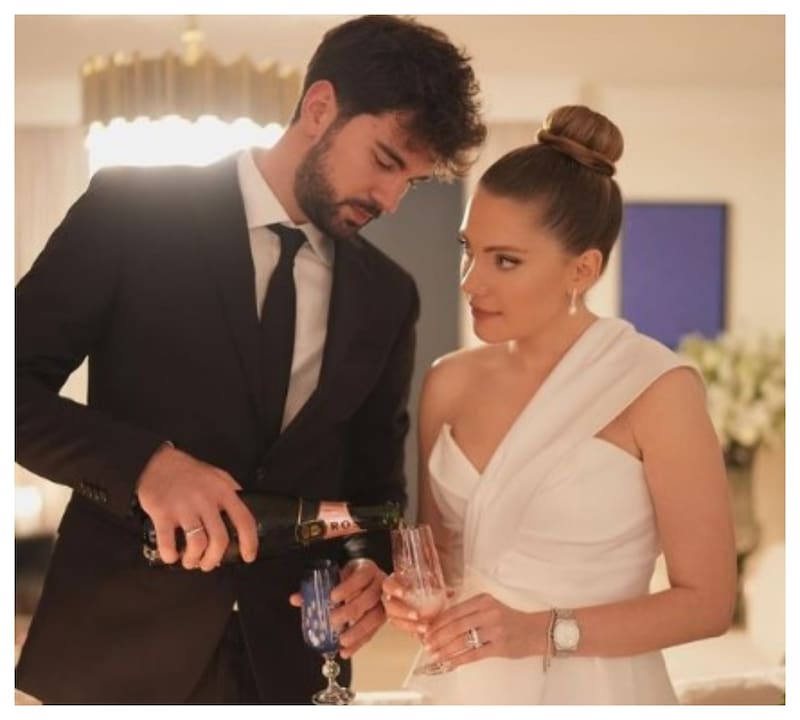 El día del compromiso oficial de la pareja. La boda será el próximo 21 de junio.