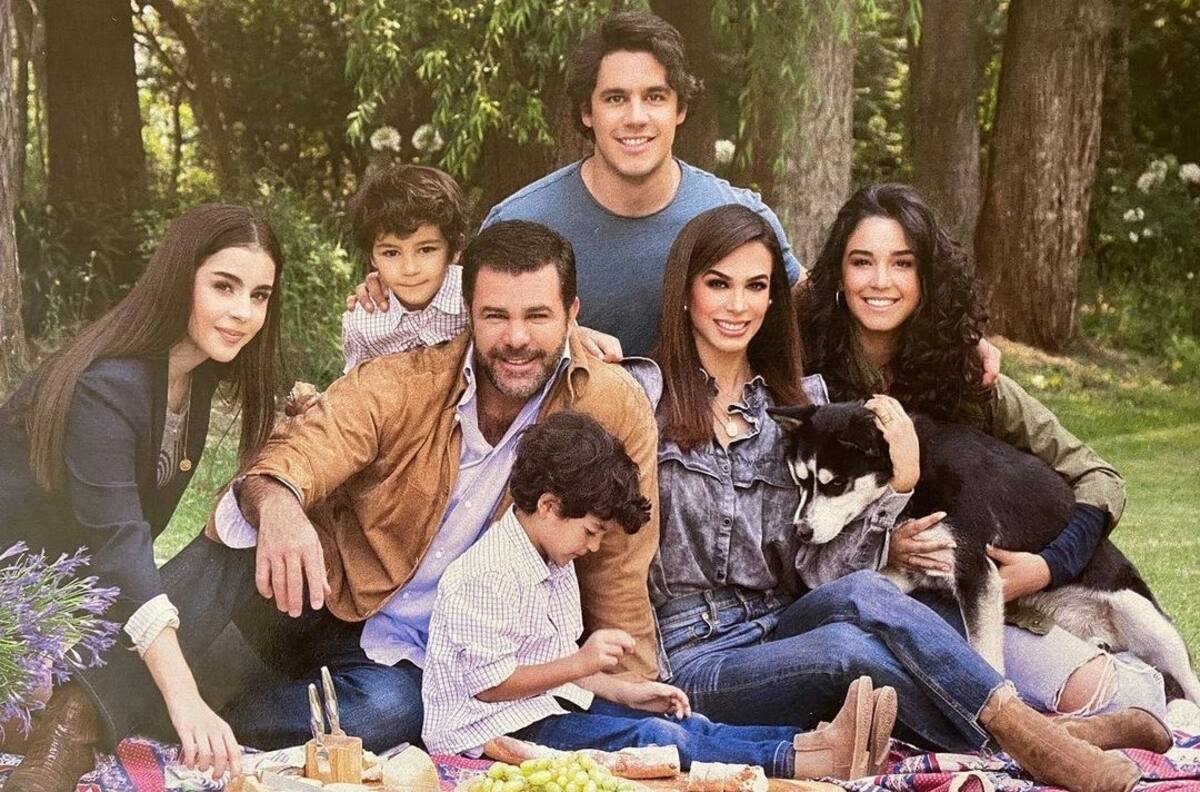 La especial cena de Navidad de Eduardo Capetillo y Biby Gaytán que terminó en sorpresa