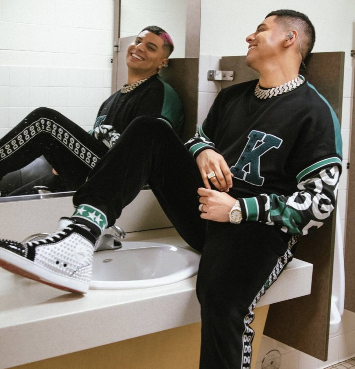 Eduin Caz y sus looks más extravagantes. - Créditos: Instagram: @eduincaz