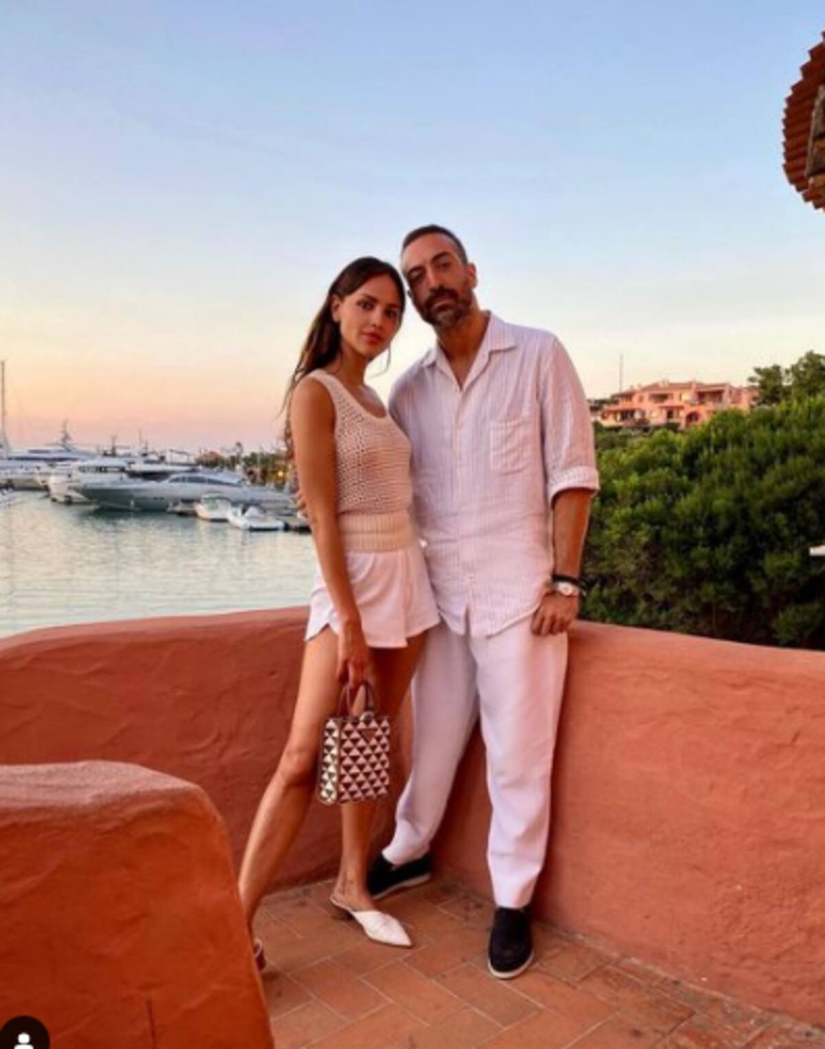 Eiza González es fotografiada de vacaciones con un productor de cine - Créditos: Instagram