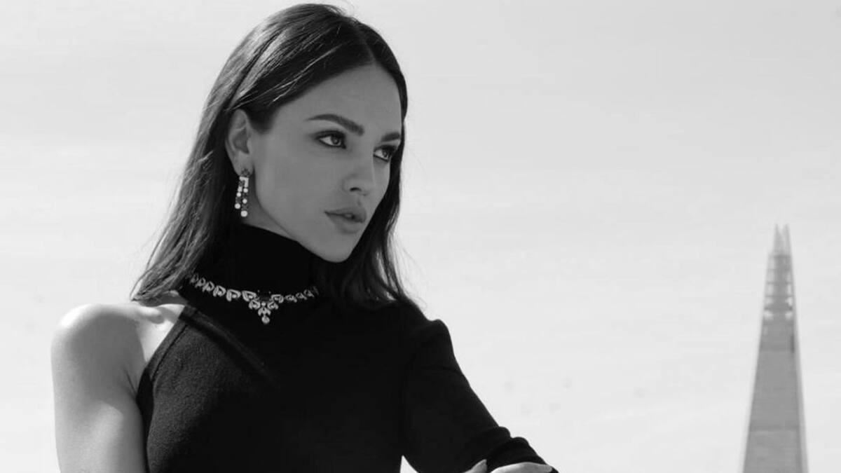 Eiza González feliz de reunirse con Gael García Bernal y Diego Luna