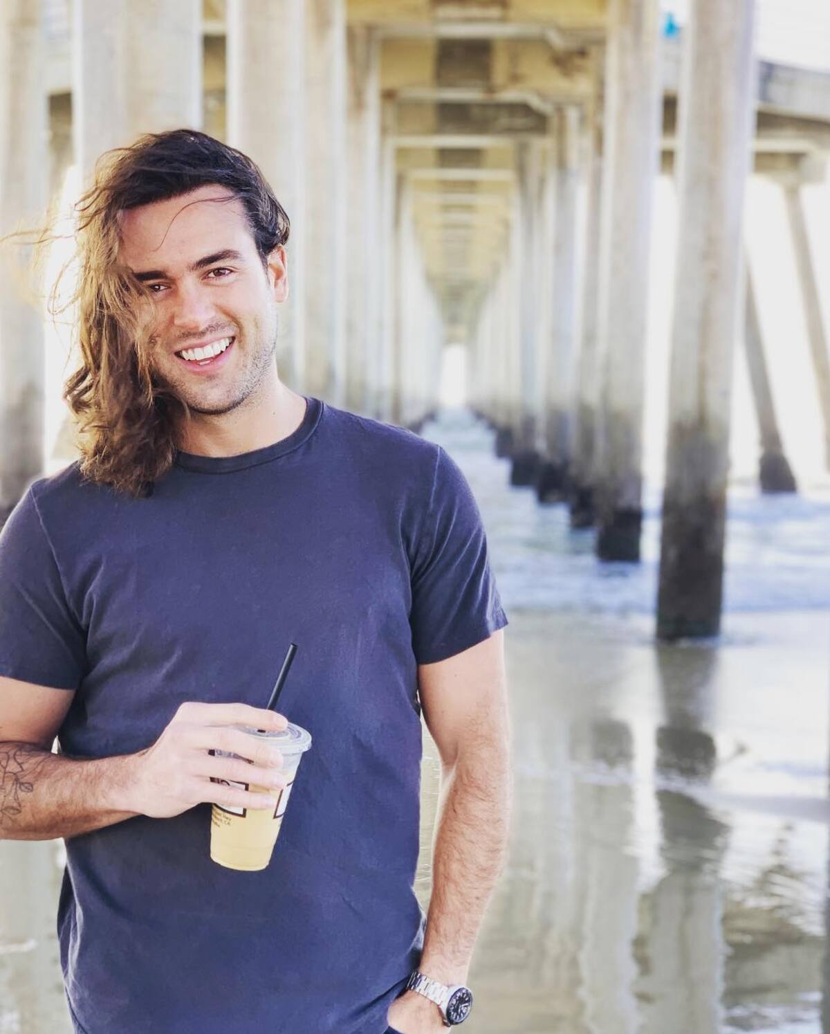 El actor aparece sin cabello pero se ve completamente calvo - Créditos: Instagram