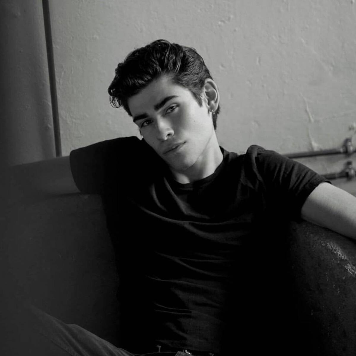 El actor Emiliano Pernía causó muchos suspiros - Créditos: Facebook