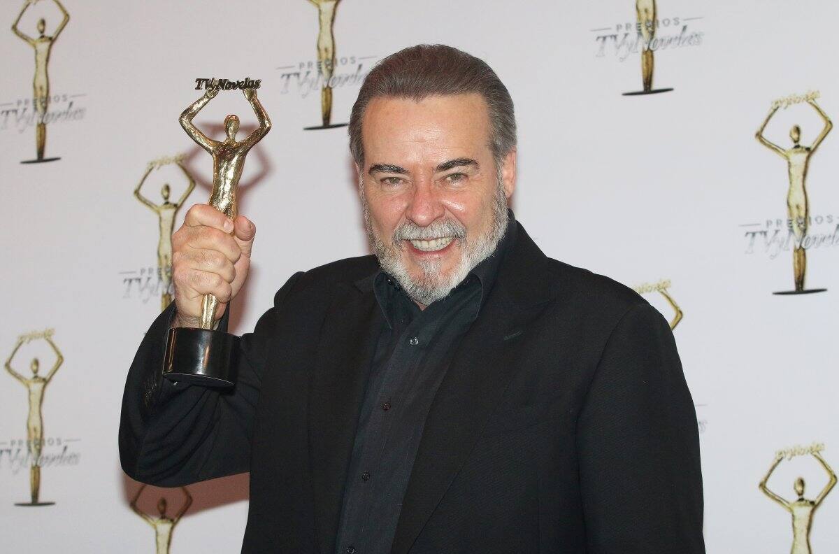 César Évora detalla la razón por la cual no querían contratarlo en México