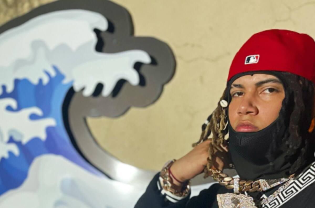 Delicado el reguetonero Ankhal por ataque; Rauw Alejando y Farruko oran por su vida