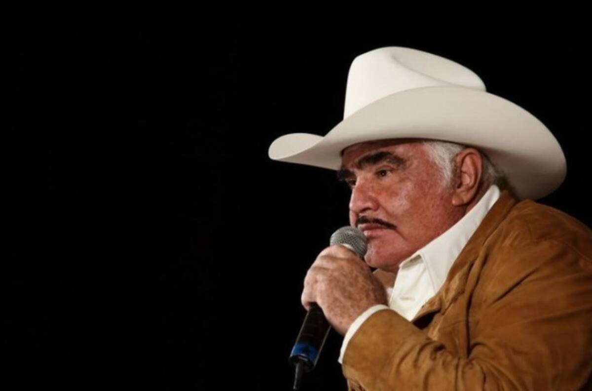 Vigilarán en terapia intensiva recaída de Vicente Fernández