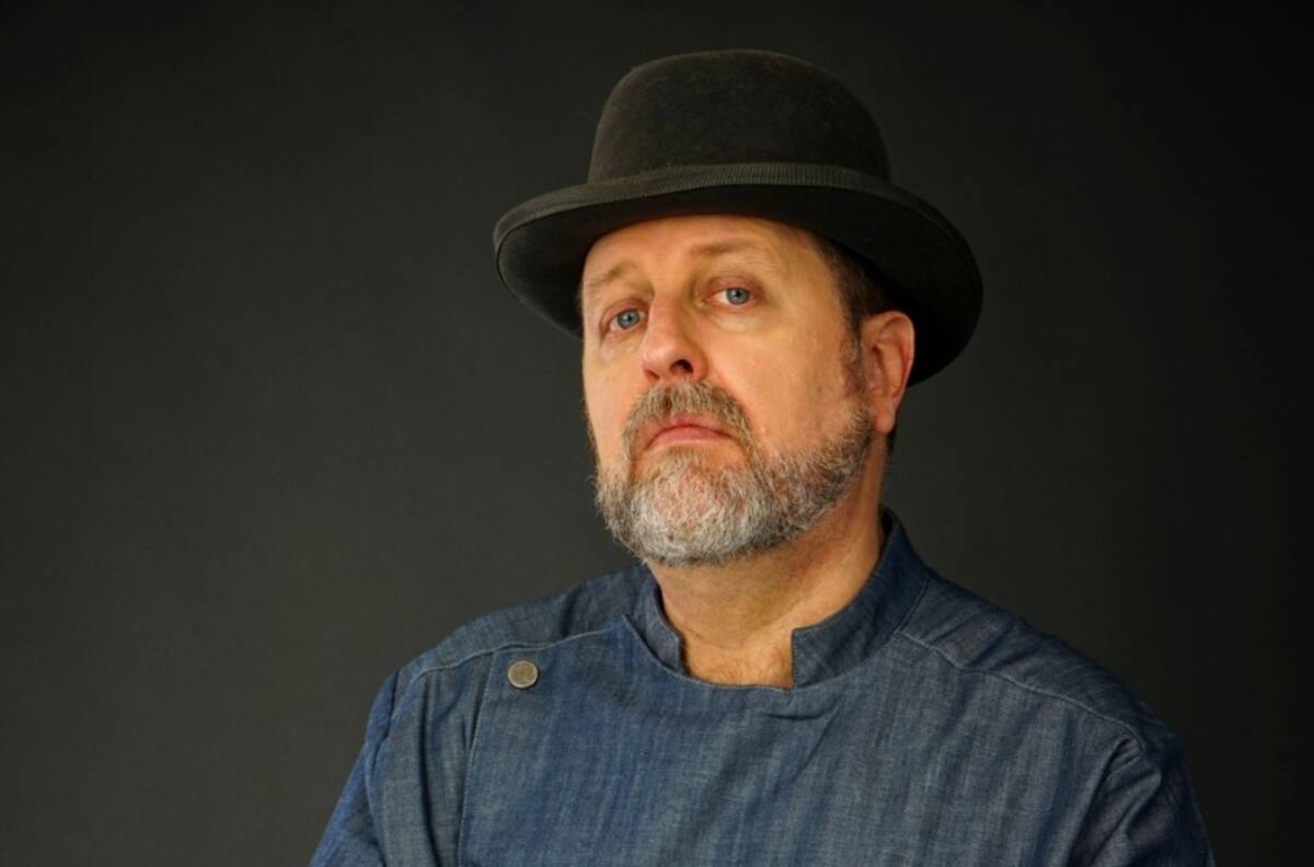 Tunden en redes a MasterChef México por felicitación al Chef Herrera