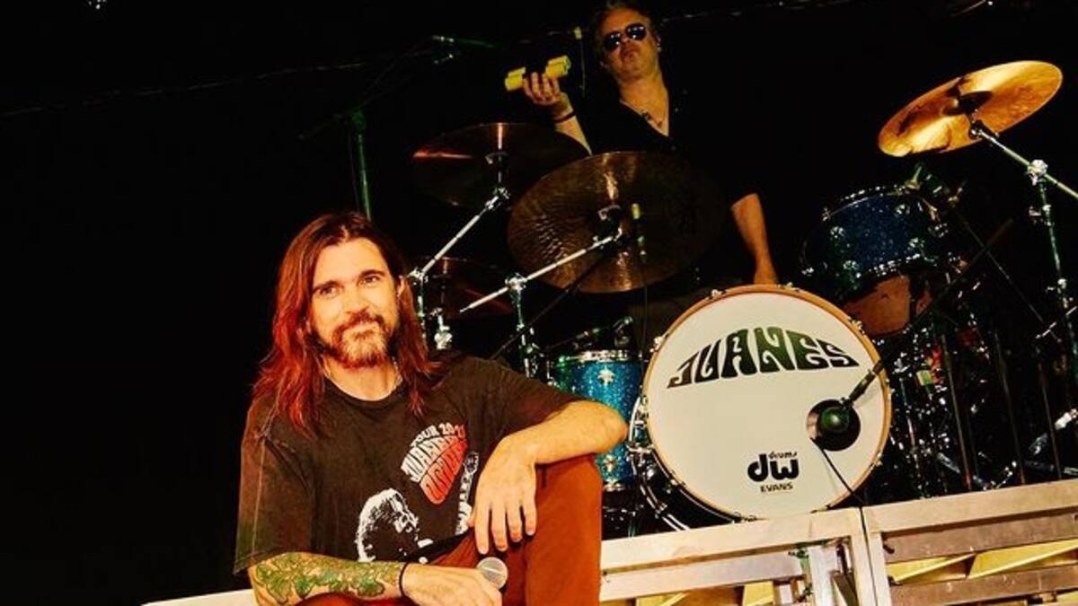 Juanes discute con su esposa por las redes sociales
