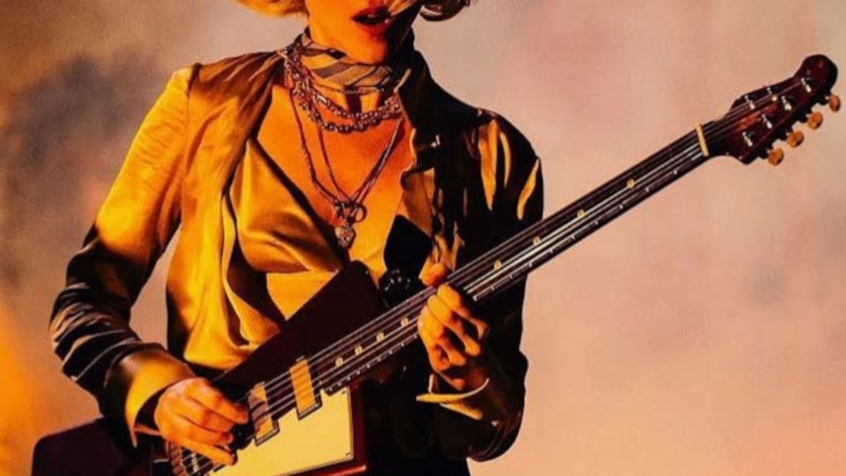 St. Vincent, la primera baja del Corona Capital