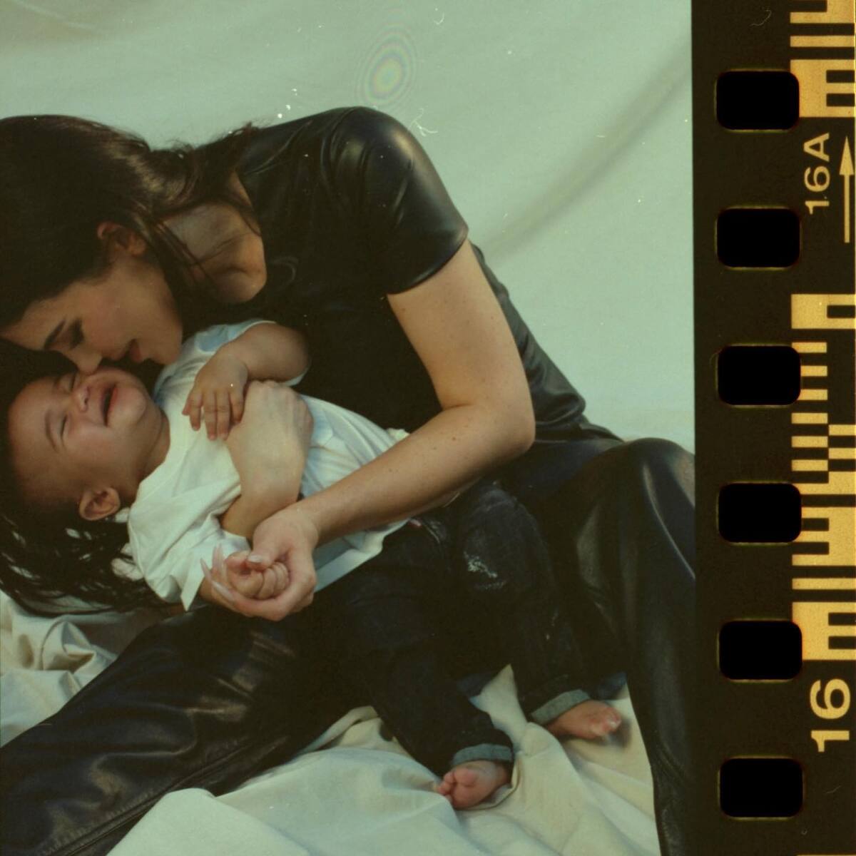 El hijo de la modelo cumplirá un año el próximo mes. - Créditos: Instagram