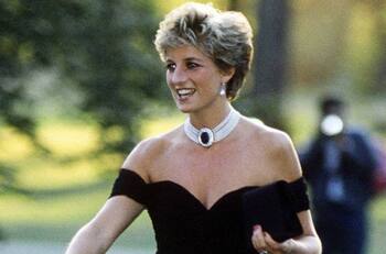 El lado atrevido de Lady Di queda en evidencia con dos sugerentes cartas que salen a la luz