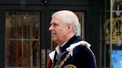 El príncipe Andrés estuvo en las fotos oficiales de la coronación, pero nunca las publicarán