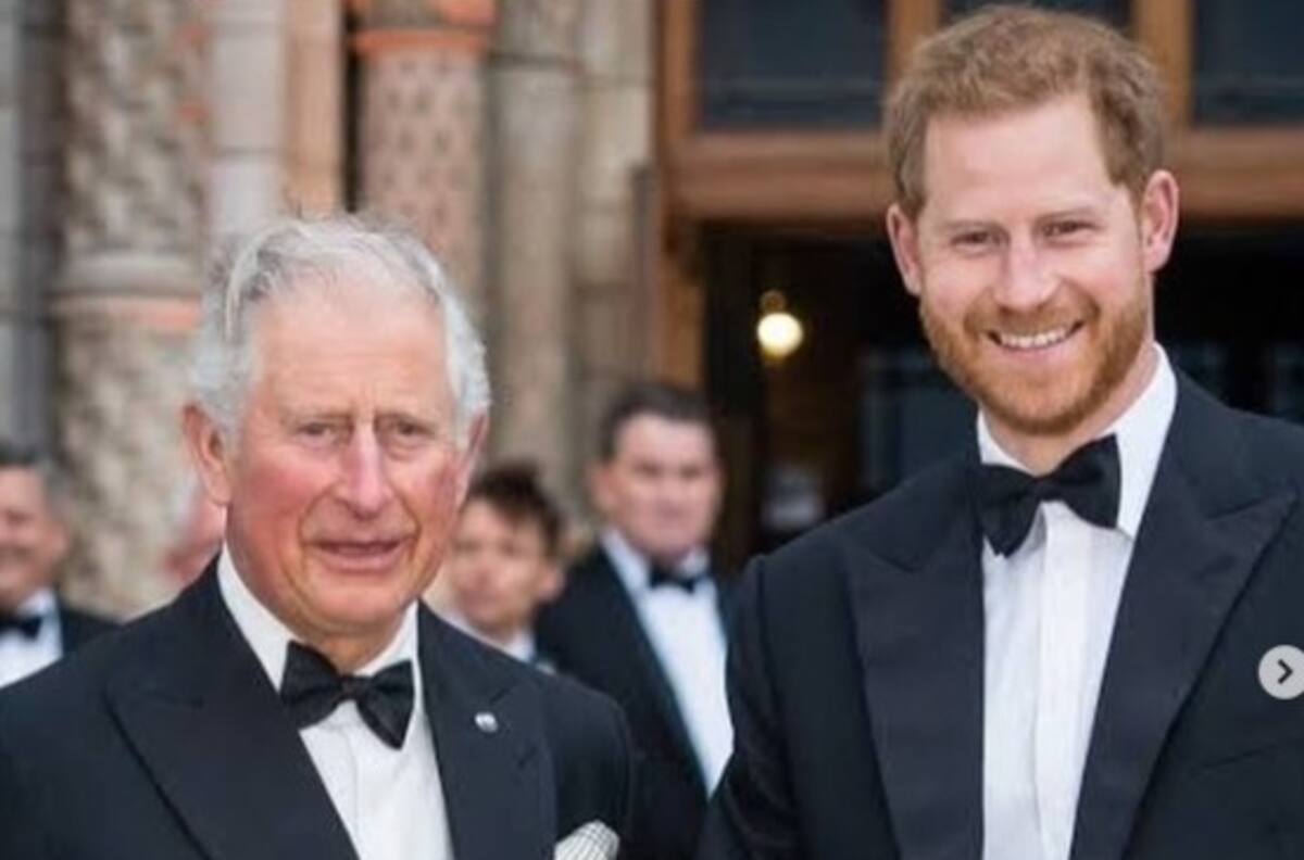 Esto piensa el príncipe Carlos del libro que publicará el príncipe Harry