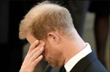 El grave problema en el que estaría metido el príncipe Harry tras su confesión de consumo de drogas