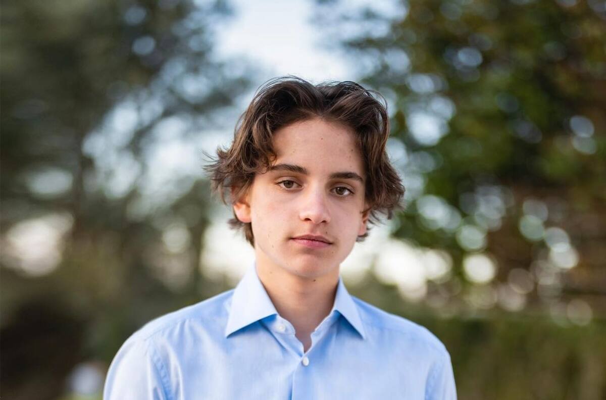 Príncipe Hashem, hijo de reyes de Jordania, obligado a elegir entre el ejército o a la universidad