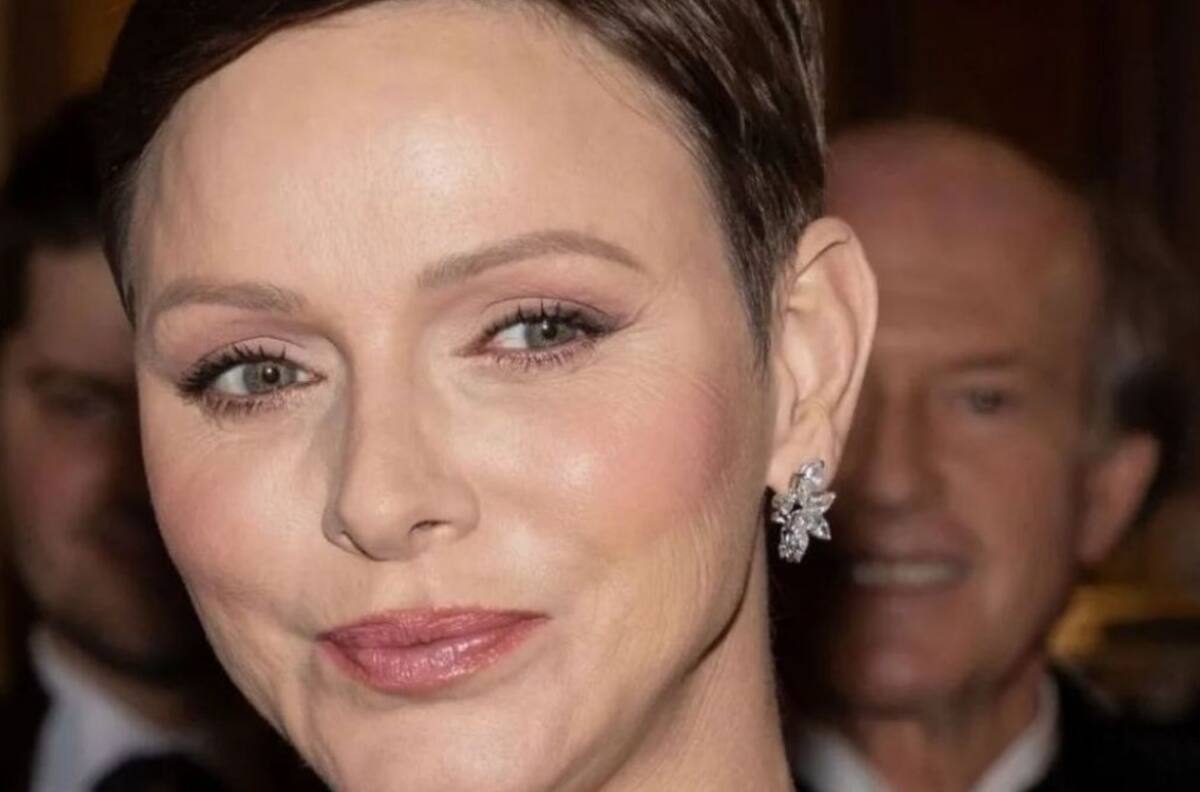 El radical cambio de look de Charlene de Mónaco tiene un triste mensaje oculto