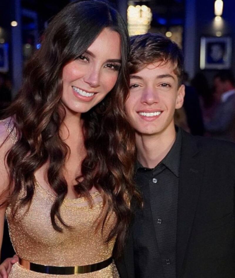 Elizabeth Gutiérrez festeja a Christopher Levy - Créditos: Instagram