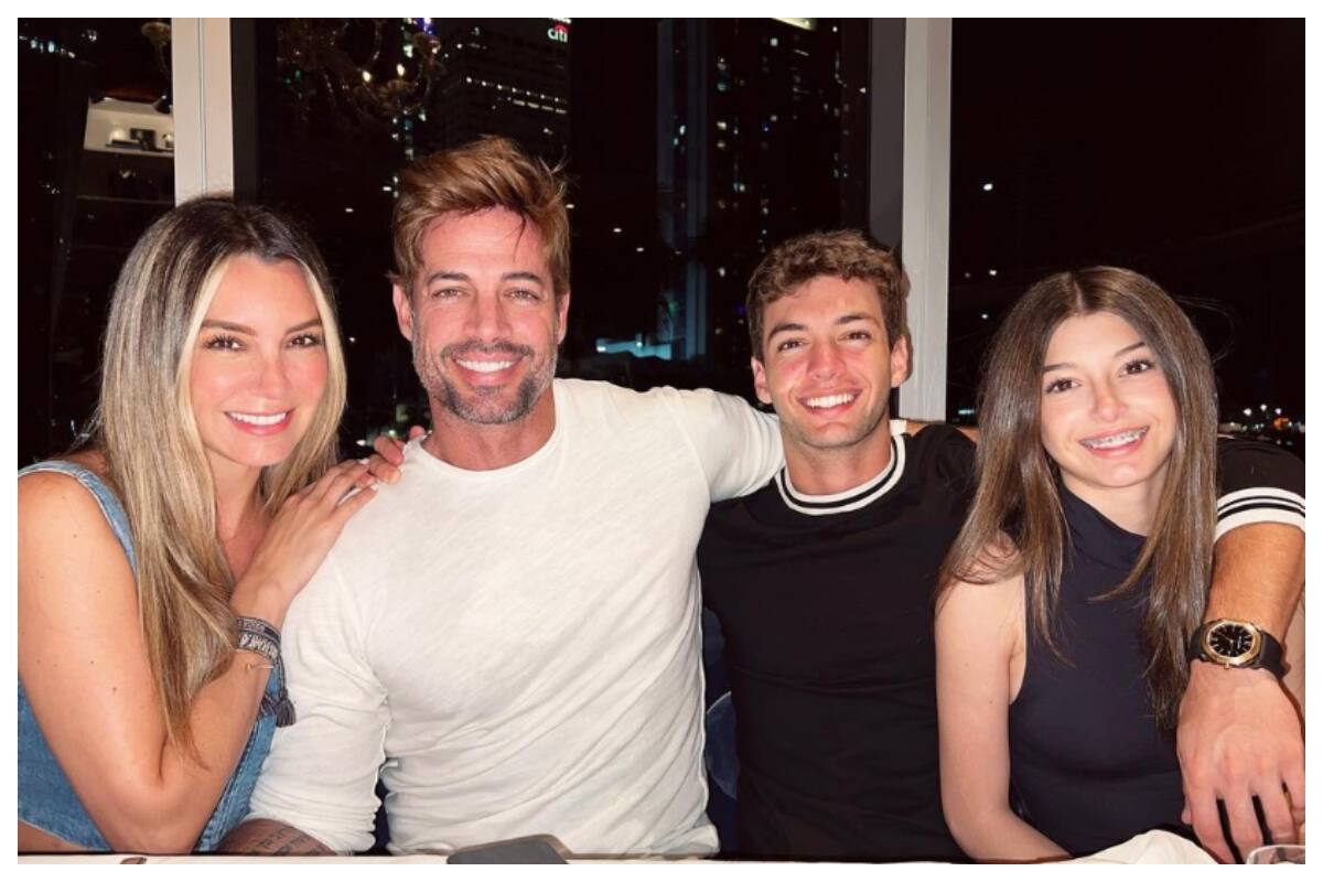 La familia Levy-Gutiérrez en marzo pasado: Elizabeth Gutiérrez y William Levy posan junto a sus dos hijos, Christopher y Kailey.
