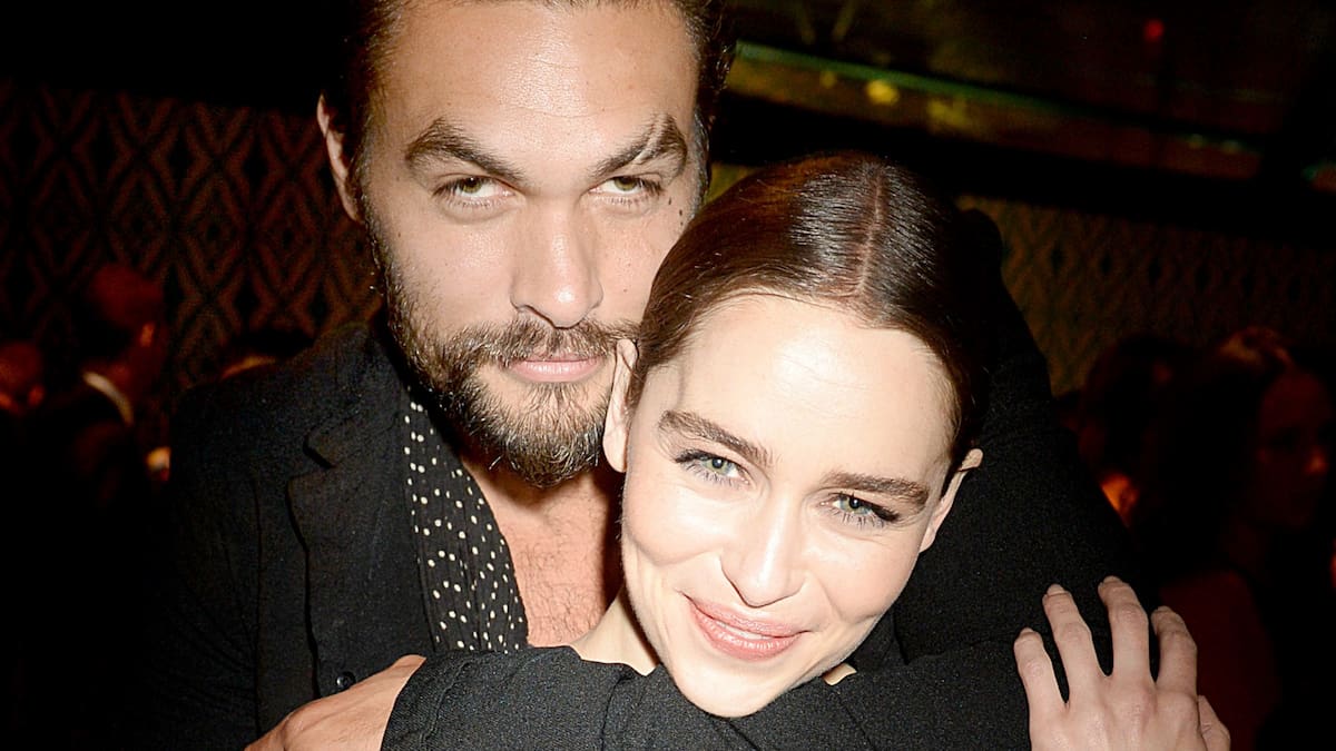 Emilia Clarke asegura que lloró al grabar algunas escenas con Jason Momoa