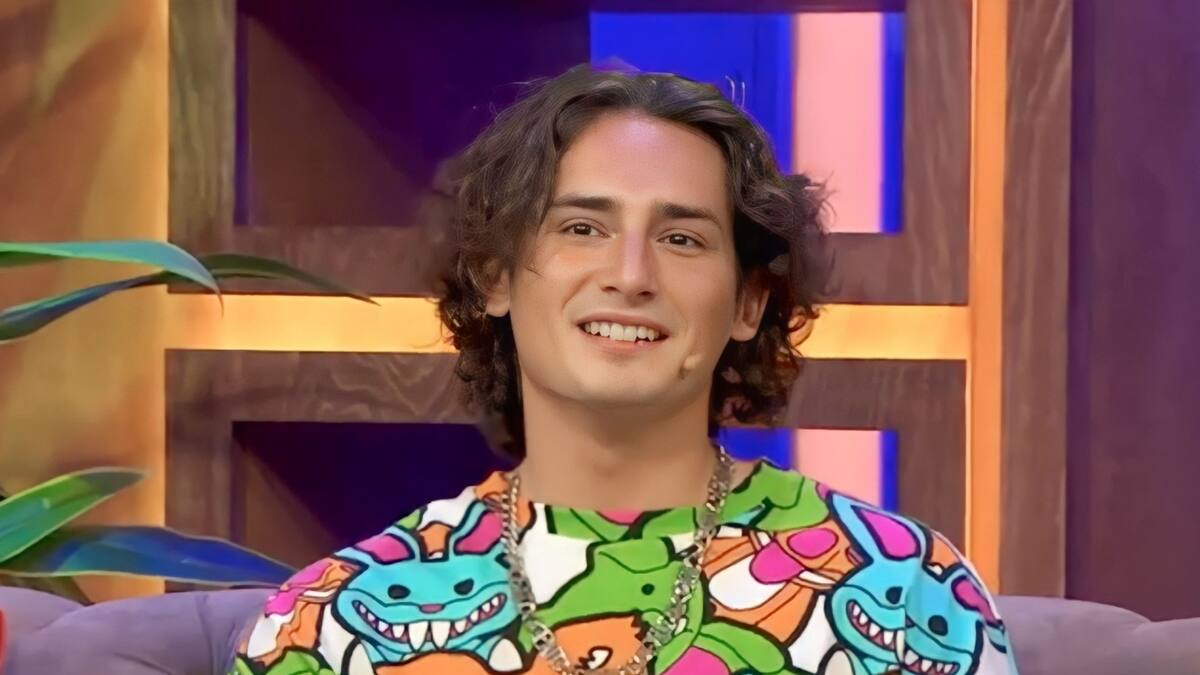 Emilio Osorio ya sustituyó el lugar que dejó su quiebre con Karol Sevilla