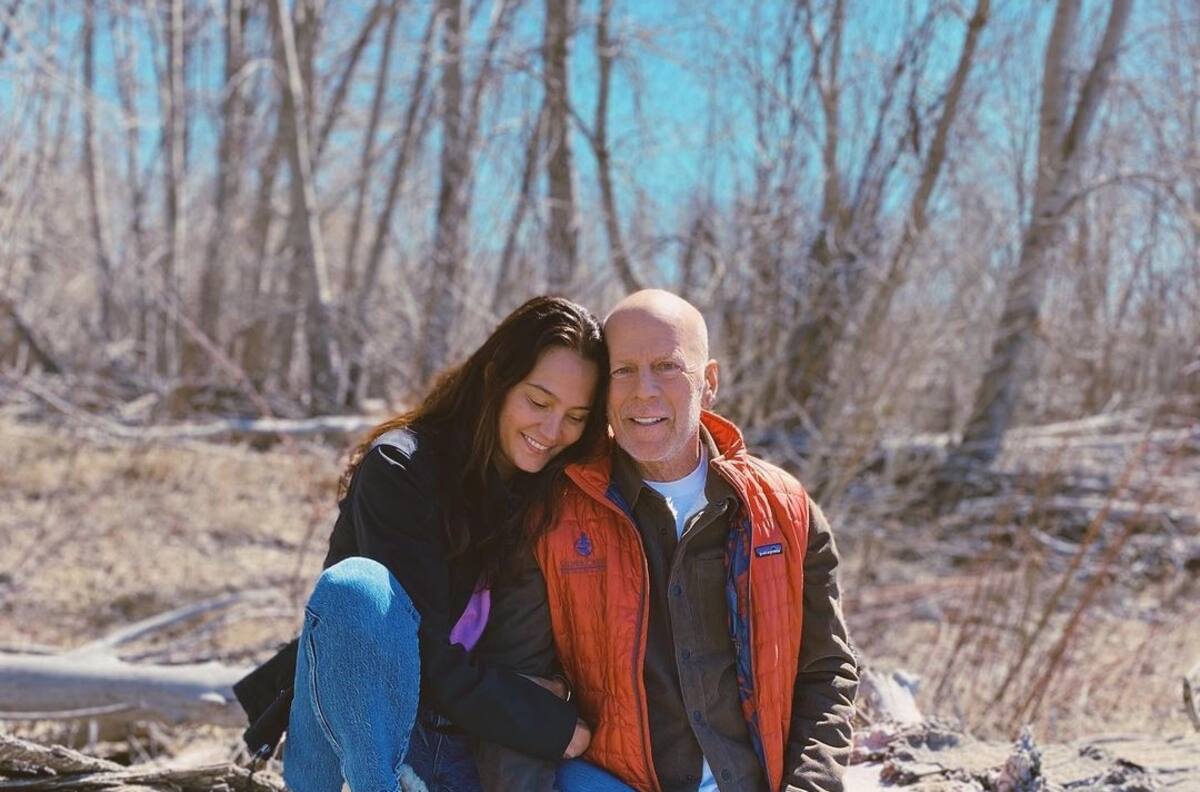 Bruce Willis y su esposa protagonizan romántico video tomados de la mano