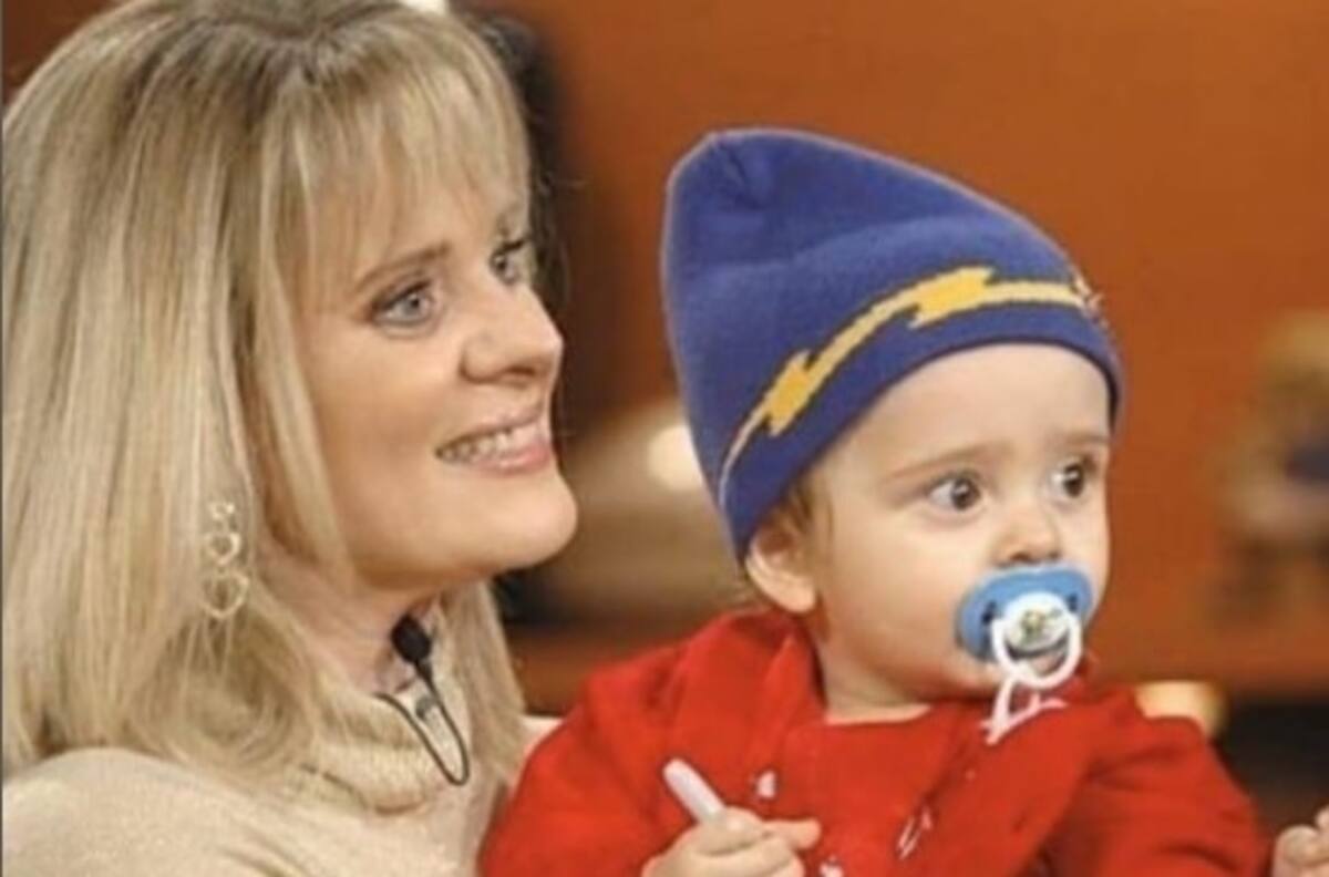 Erika Buenfil aún recuerda el drama que vivió cuando fue madre soltera