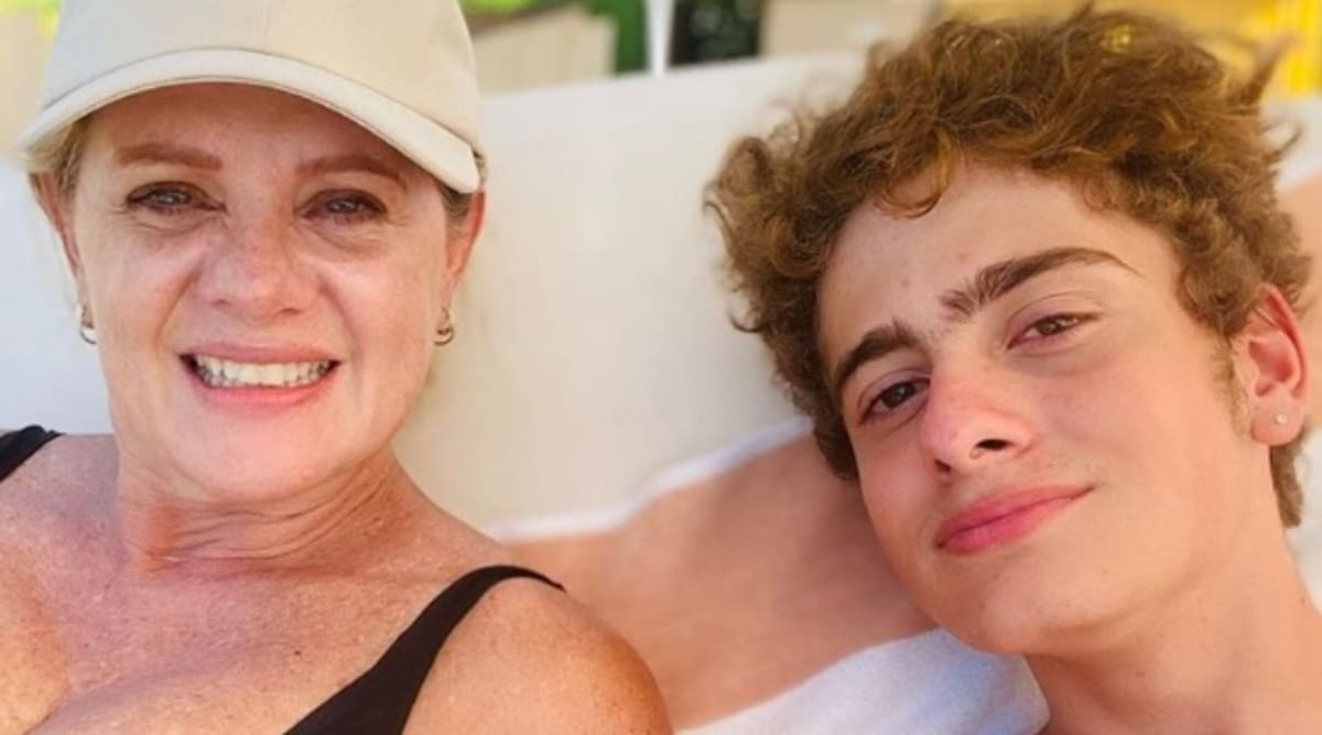 Erika Buenfil graba a su hijo en poca ropa y él se molesta - Créditos: Instagram