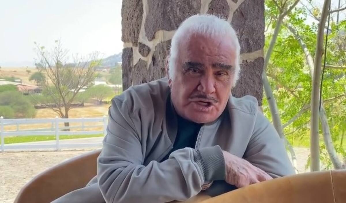 Este es el último registro de video de Vicente Fernández cantando Cantando en la terraza de su casa - Créditos: Instagram