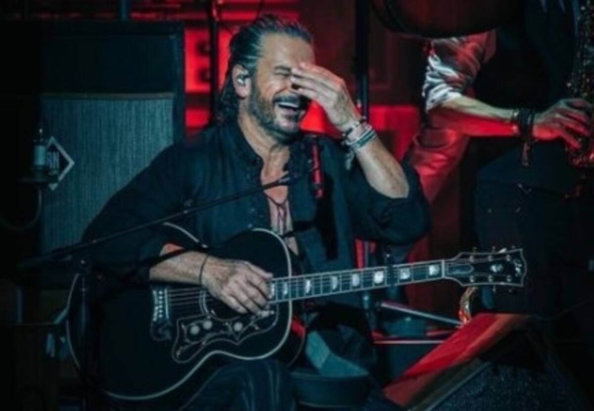 Fan de Ricardo Arjona tiene insólita reacción durante concierto del cantante - Créditos: Instagram