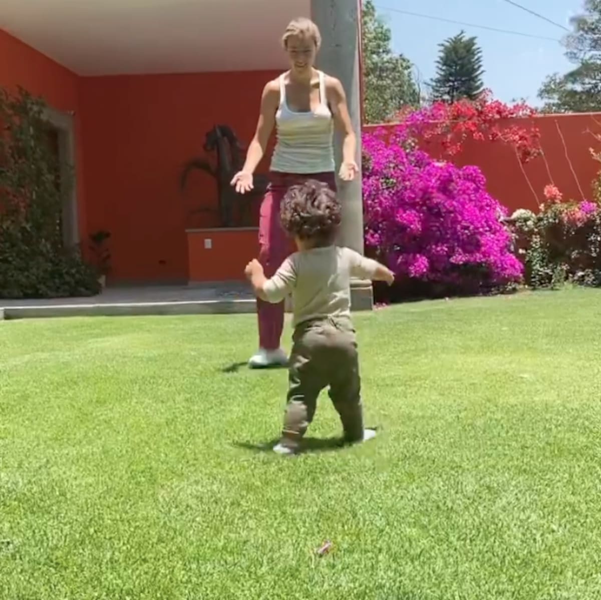 Fernanda Castillo presume importante logro de su hijo Liam - Créditos: Instagram