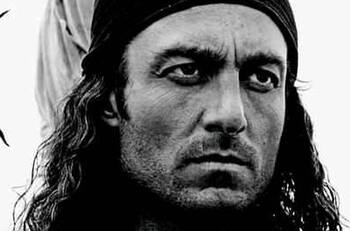 Fernando Colunga y la banda de metal que inspiró en Serbia