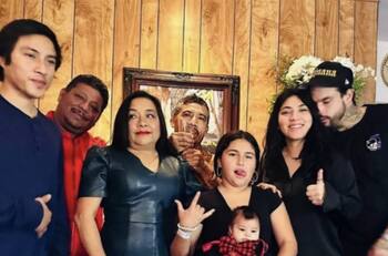 Pepe Aguilar se convirtió en abuelo y su nieta es muy parecida a él